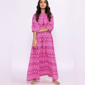 NWT WOMEN maxi dress, oversized, pink, white, printed, great quality